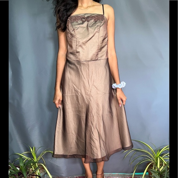 Dresses & Skirts - Beautiful imported short dress